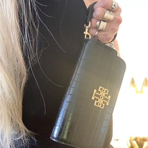 NWT TORY BURCH BRITTEN CROC EMBOSSED CROSSBODY/WALLET ON A CHAIN - Picture 5 of 13